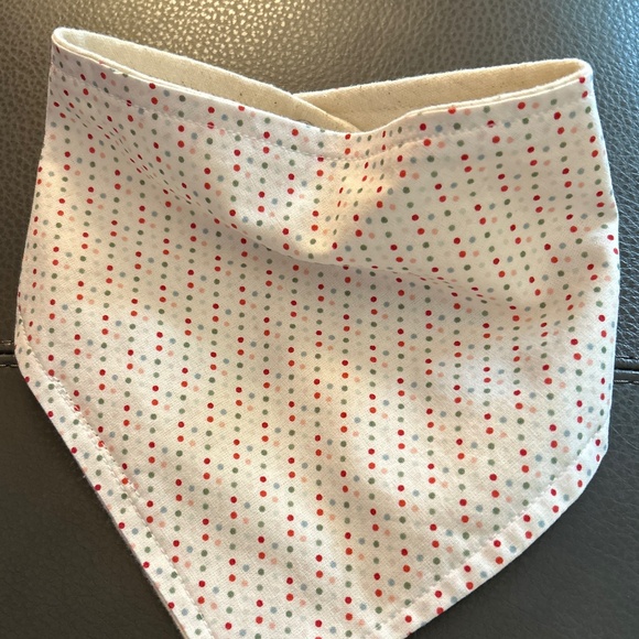 Mini Polka Dot Baby Bandana-Bib - Picture 3 of 3